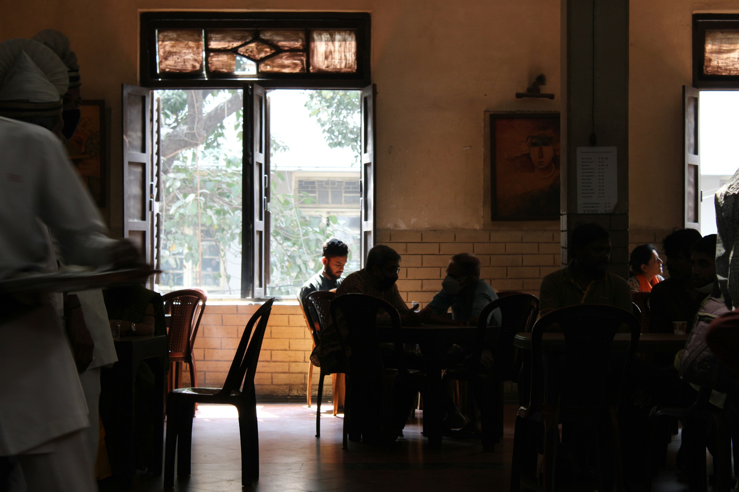 نحن تجار تجزئة أيضًا